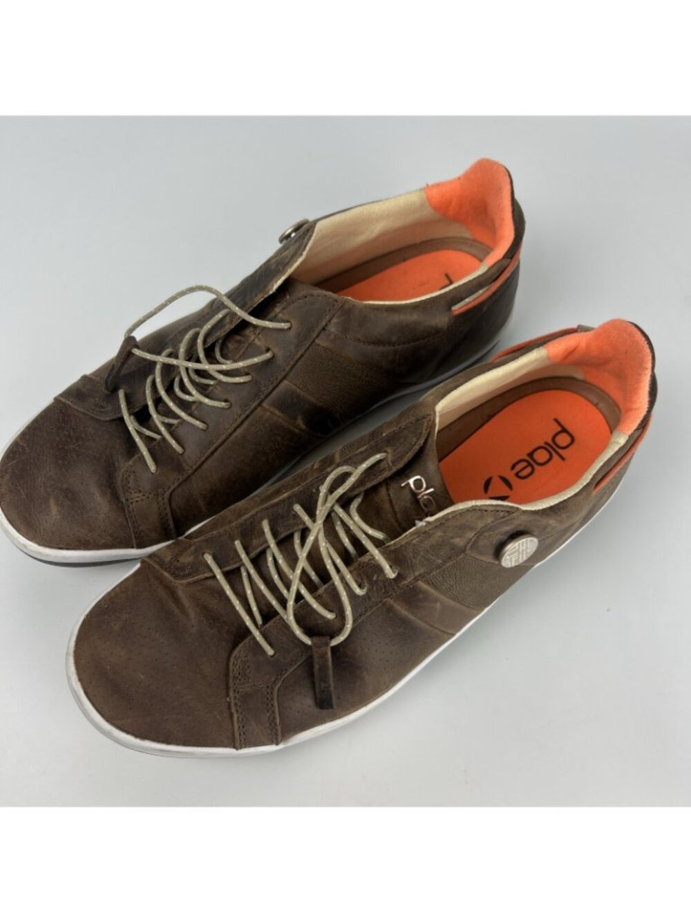 Plae MULBERRY Brown Leather Gray Suede Low Top Sneakers Mens 9.5 - Picture 2 of 9